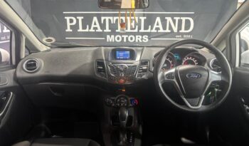 Ford Fiesta 5-Door 1.0T Trend Auto 2018 full