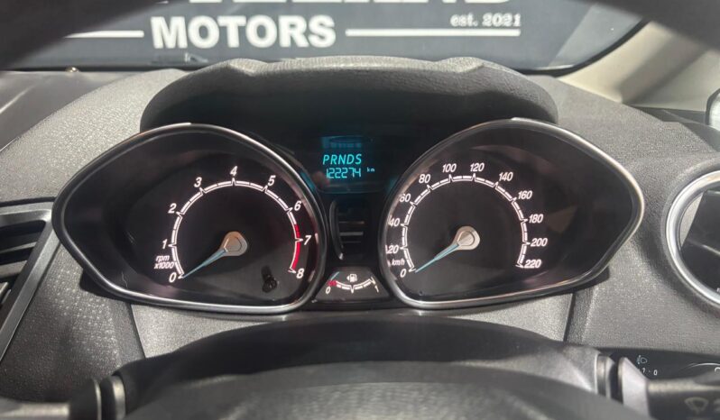 Ford Fiesta 5-Door 1.0T Trend Auto 2018 full