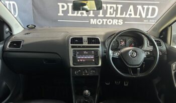 Volkswagen Polo Vivo Hatch 1.6 Maxx 2018 full