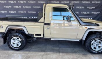 Toyota Land Cruiser 79 4.5D-4D LX V8 2015 full