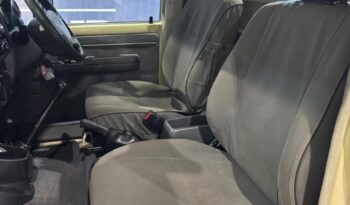 Toyota Land Cruiser 79 4.5D-4D LX V8 2015 full