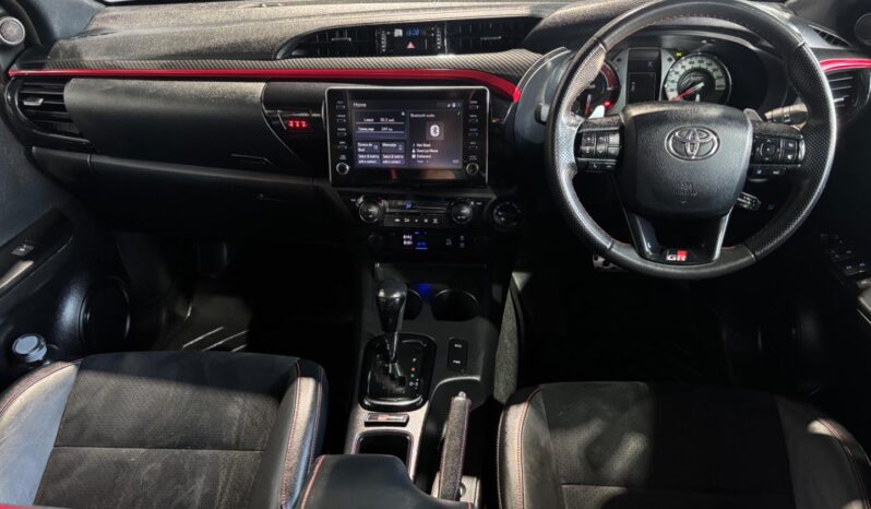 Toyota Hilux 2.8GD-6 Double Cab 4×4 GR-Sport 2024 full
