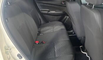 Suzuki Swift 1.2 GLX 2024 full