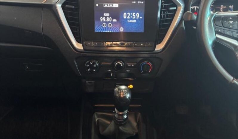 Isuzu D-Max 1.9TD Double Cab LS Manual 2023 full
