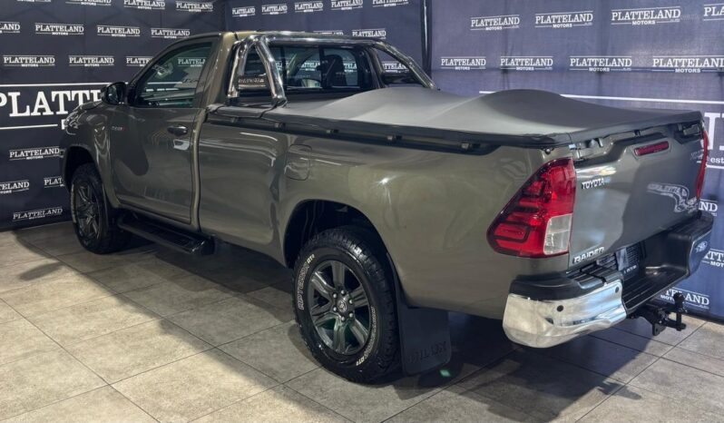 Toyota Hilux 2.4GD-6 4×4 Raider 2021 full