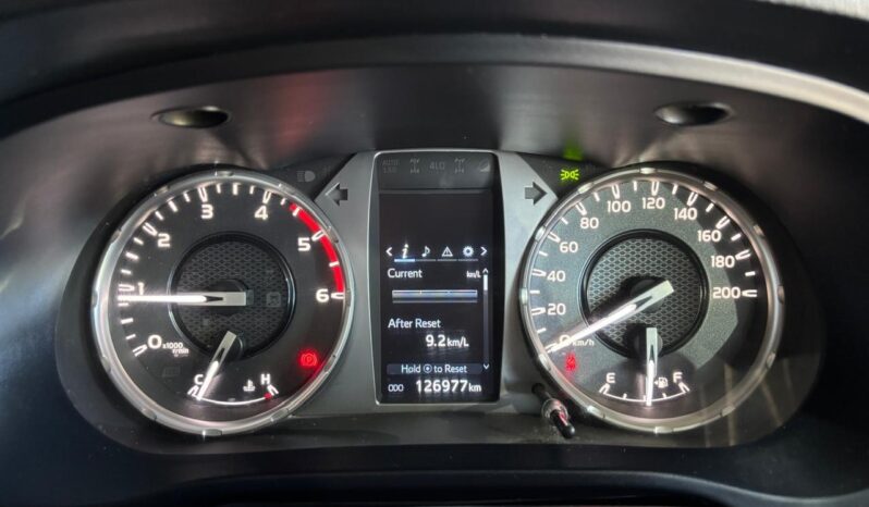 Toyota Hilux 2.4GD-6 4×4 Raider 2021 full