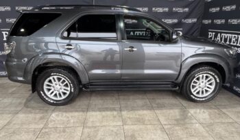 Toyota Fortuner 3.0D-4D Auto 2014 full