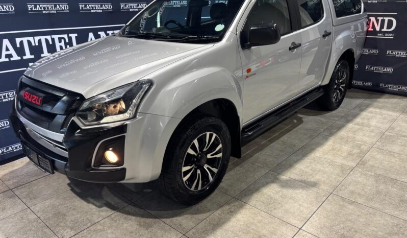 Isuzu KB 250D-Teq Double Cab X-Rider 2017 full