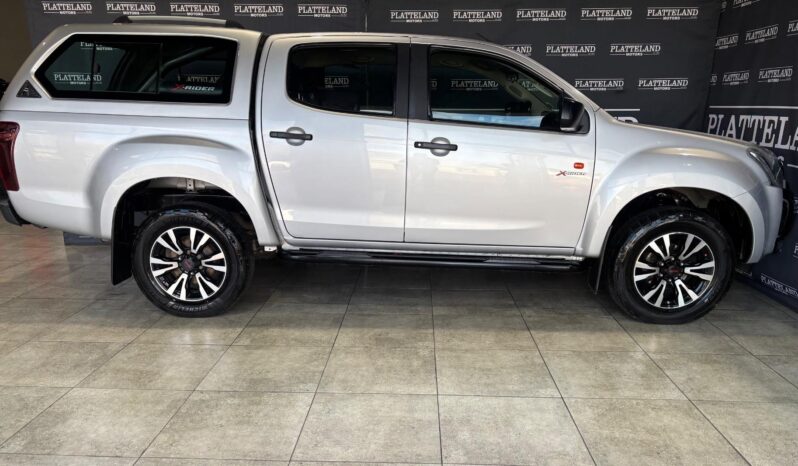 Isuzu KB 250D-Teq Double Cab X-Rider 2017 full