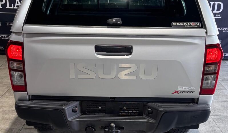 Isuzu KB 250D-Teq Double Cab X-Rider 2017 full