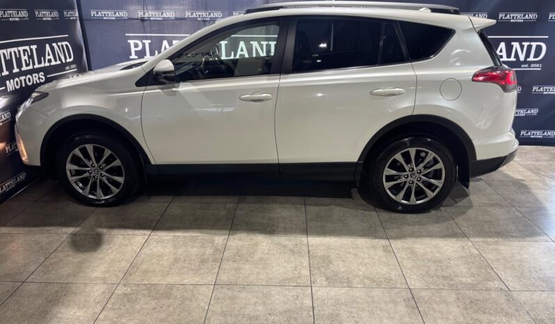 Toyota RAV4 2.5 AWD VX 2017 full