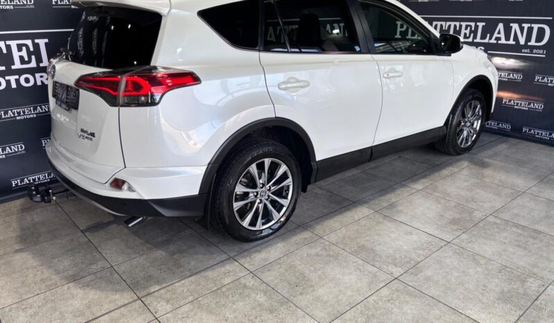 Toyota RAV4 2.5 AWD VX 2017 full