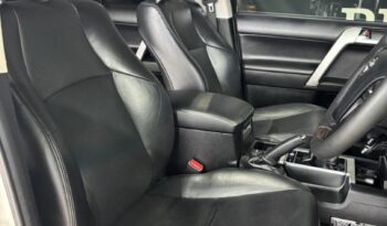 Toyota Land Cruiser Prado 3.0DT VX-L 2020 full