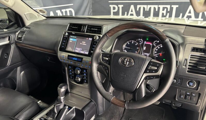 Toyota Land Cruiser Prado 3.0DT VX-L 2020 full