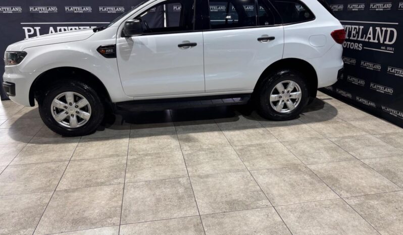 Ford Everest 2.2TDCi XLS Auto 2017 full