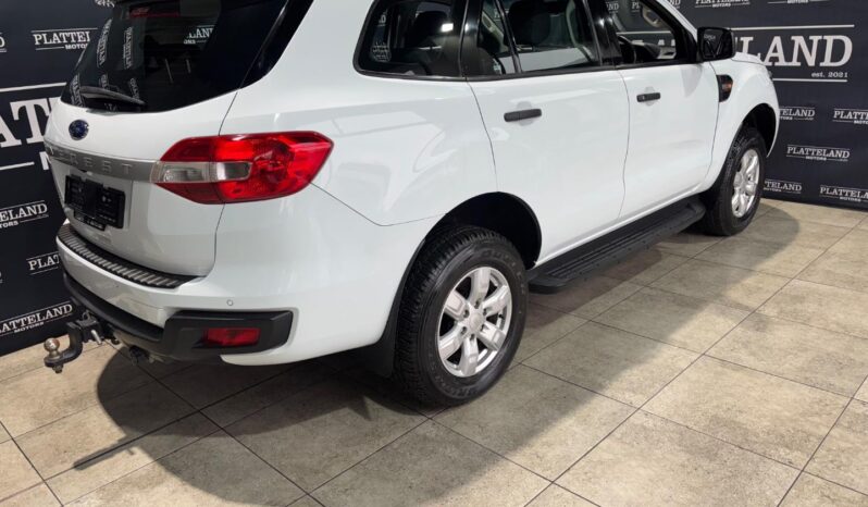Ford Everest 2.2TDCi XLS Auto 2017 full