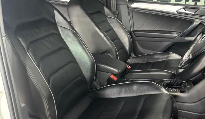 Volkswagen Tiguan 1.4TSI Comfortline R-Line 2019 full