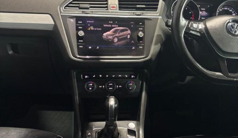 Volkswagen Tiguan 1.4TSI Comfortline R-Line 2019 full