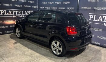 Volkswagen Polo Hatch 1.2TSI Comfortline 2015 full