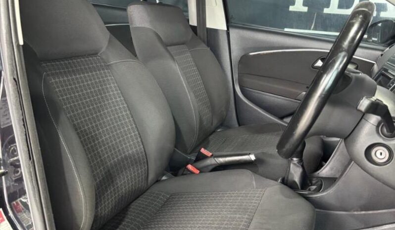 Volkswagen Polo Hatch 1.2TSI Comfortline 2015 full