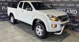 Isuzu KB 300D-Teq Extended Cab LX Auto 2016