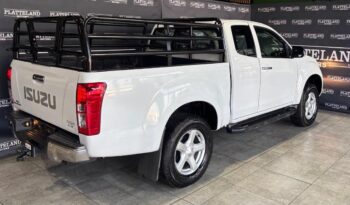 Isuzu KB 300D-Teq Extended Cab LX Auto 2016 full
