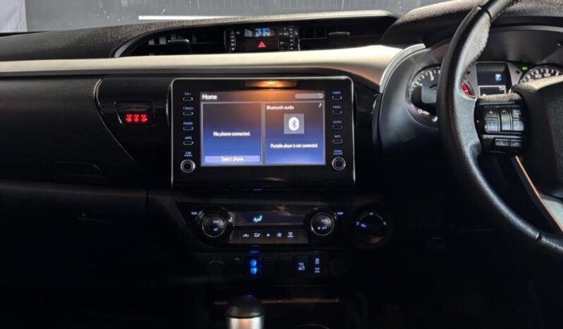 Toyota Hilux 2.8GD-6 Double Cab 4×4 Raider Auto 2023 full