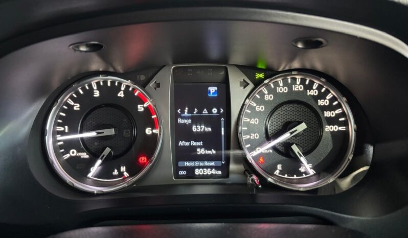 Toyota Hilux 2.8GD-6 Double Cab 4×4 Raider Auto 2023 full