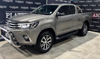 Toyota Hilux 2.8GD-6 Xtra cab Raider auto 2018 full
