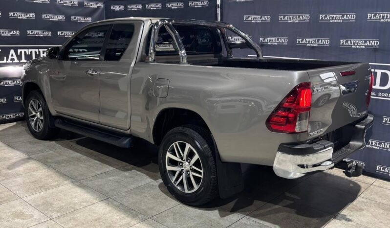 Toyota Hilux 2.8GD-6 Xtra cab Raider auto 2018 full