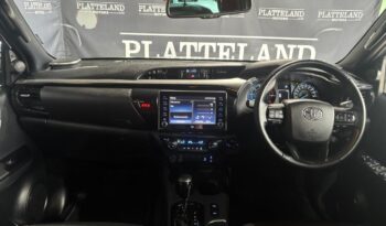 Toyota Hilux 2.8GD-6 Double Cab 4×4 Legend Auto 2022 full