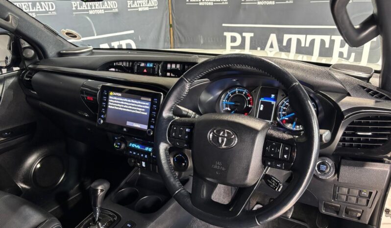 Toyota Hilux 2.8GD-6 Double Cab 4×4 Legend Auto 2023 full