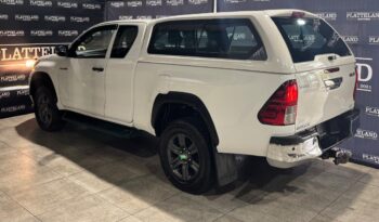 Toyota Hilux 2.4GD-6 Xtra Cab Raider 2022 full