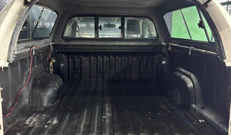 Toyota Hilux 2.4GD-6 Xtra Cab Raider 2022 full