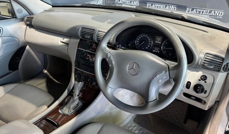 Mercedes-Benz C-Class C200 Kompressor Elegance Auto 2006 full