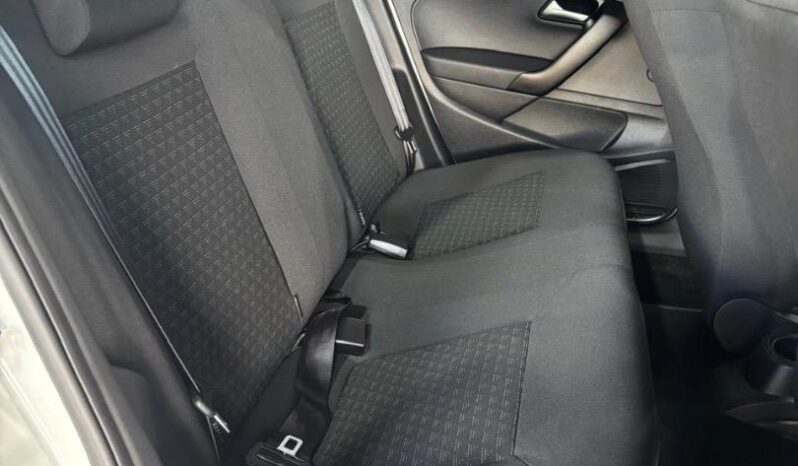 Volkswagen Polo Vivo Hatch 1.4 Life Edition 15 2025 full
