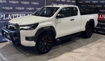 Toyota Hilux 2.8GD-6 Xtra Cab 4×4 Legend Auto 2023 full