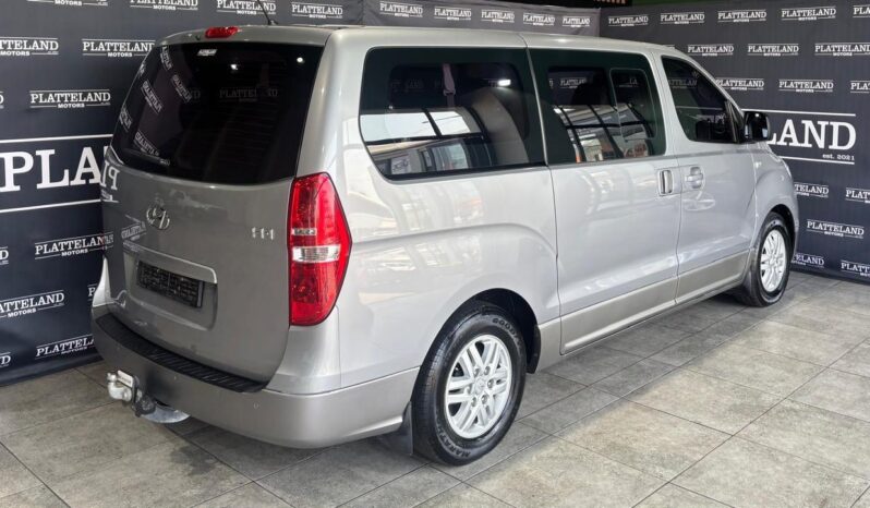 Hyundai H-1 2.5 CRDI ELITE Auto 9-Seater 2016 full