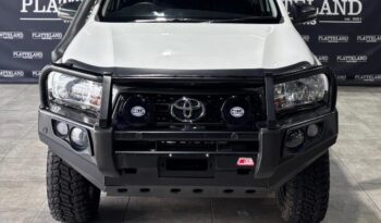 Toyota Hilux 2.4GD-6 Xtra cab SRX 2020 full