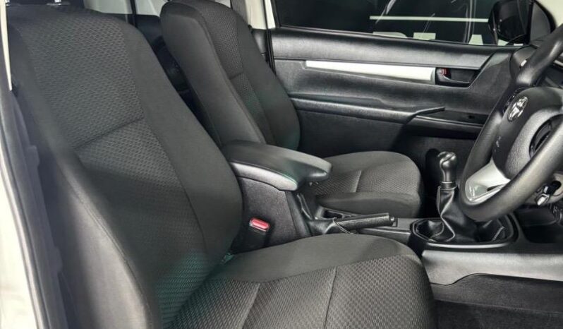 Toyota Hilux 2.4GD-6 Xtra cab SRX 2020 full