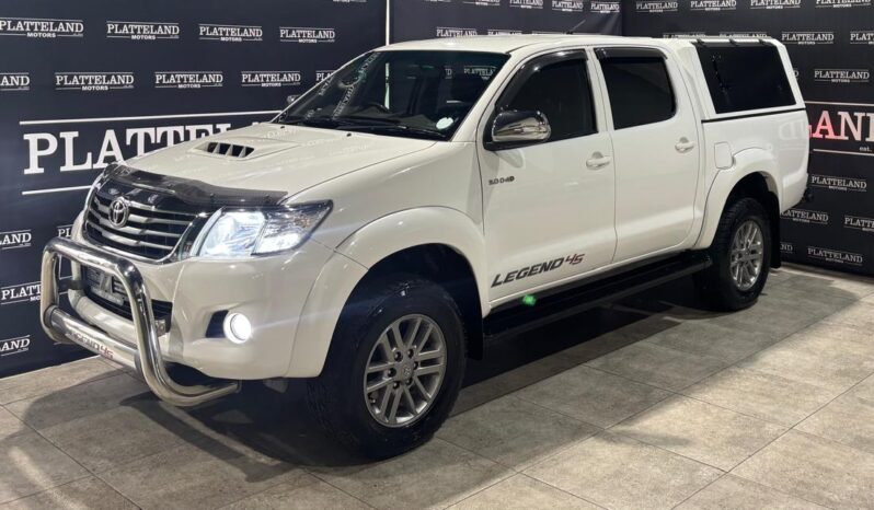 Toyota Hilux 3.0D-4D Double Cab 4×4 Raider Legend 45 Auto 2015 full