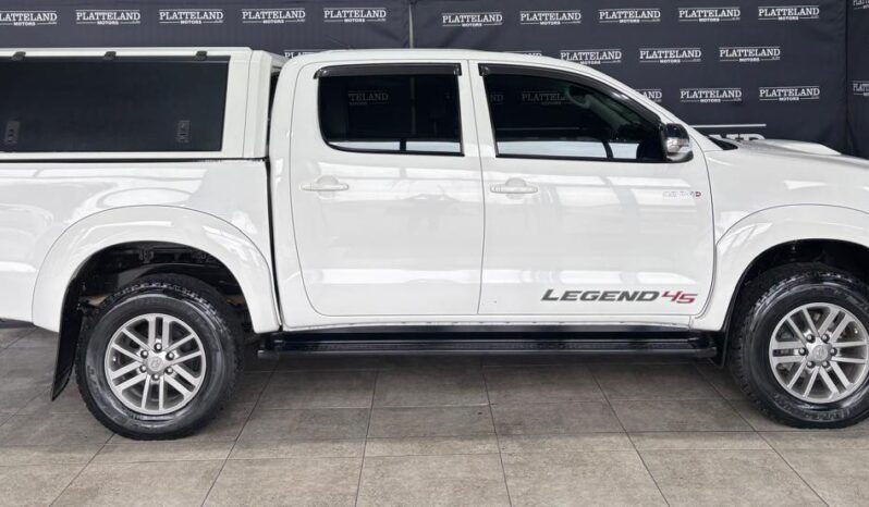 Toyota Hilux 3.0D-4D Double Cab 4×4 Raider Legend 45 Auto 2015 full