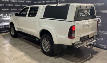 Toyota Hilux 3.0D-4D Double Cab 4×4 Raider Legend 45 Auto 2015 full