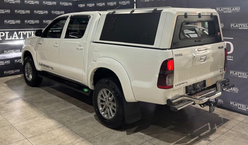 Toyota Hilux 3.0D-4D Double Cab 4×4 Raider Legend 45 Auto 2015 full
