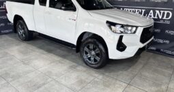 Toyota Hilux 2.4GD-6 Xtra Cab Raider Manual 2025