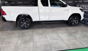 Toyota Hilux 2.4GD-6 Xtra Cab Raider Manual 2025 full