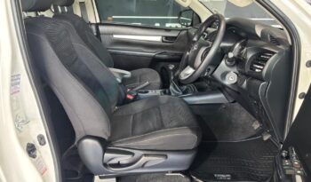 Toyota Hilux 2.4GD-6 Xtra Cab Raider Manual 2025 full