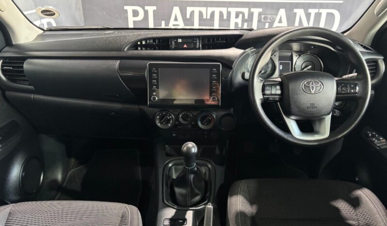 Toyota Hilux 2.4GD-6 Xtra Cab Raider Manual 2025 full