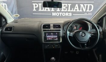 Volkswagen Polo Vivo Hatch 1.6 Maxx 2019 full